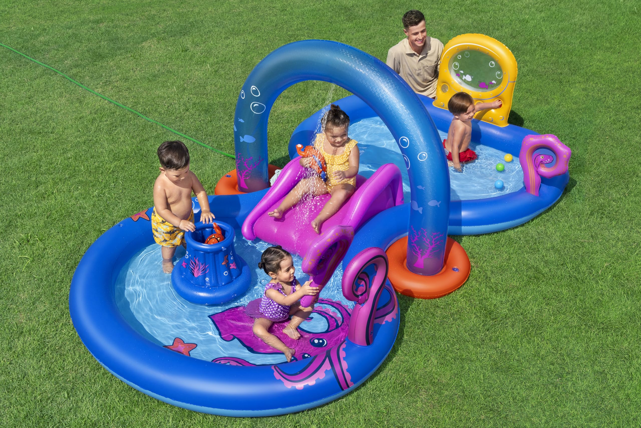 Bestway Sea Odyssey Play Center10'10" x 6'2" x 46"/3.30m x 1.88m x 1.17m