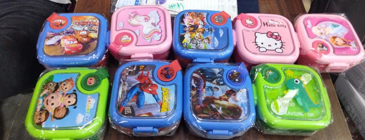 Character lunch boxes