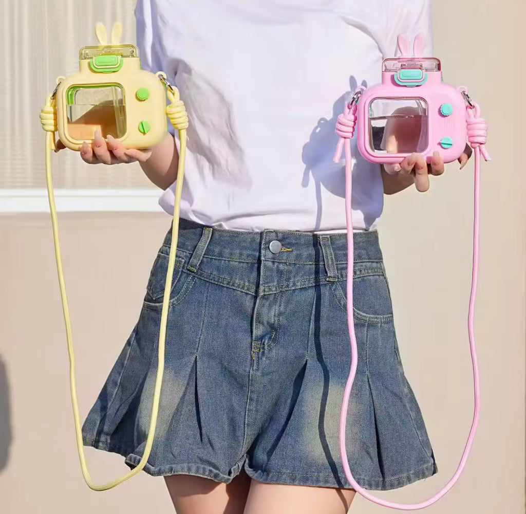 Camera sipper