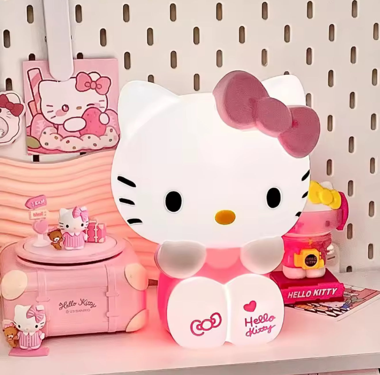 Hello kitty silicone lamp
