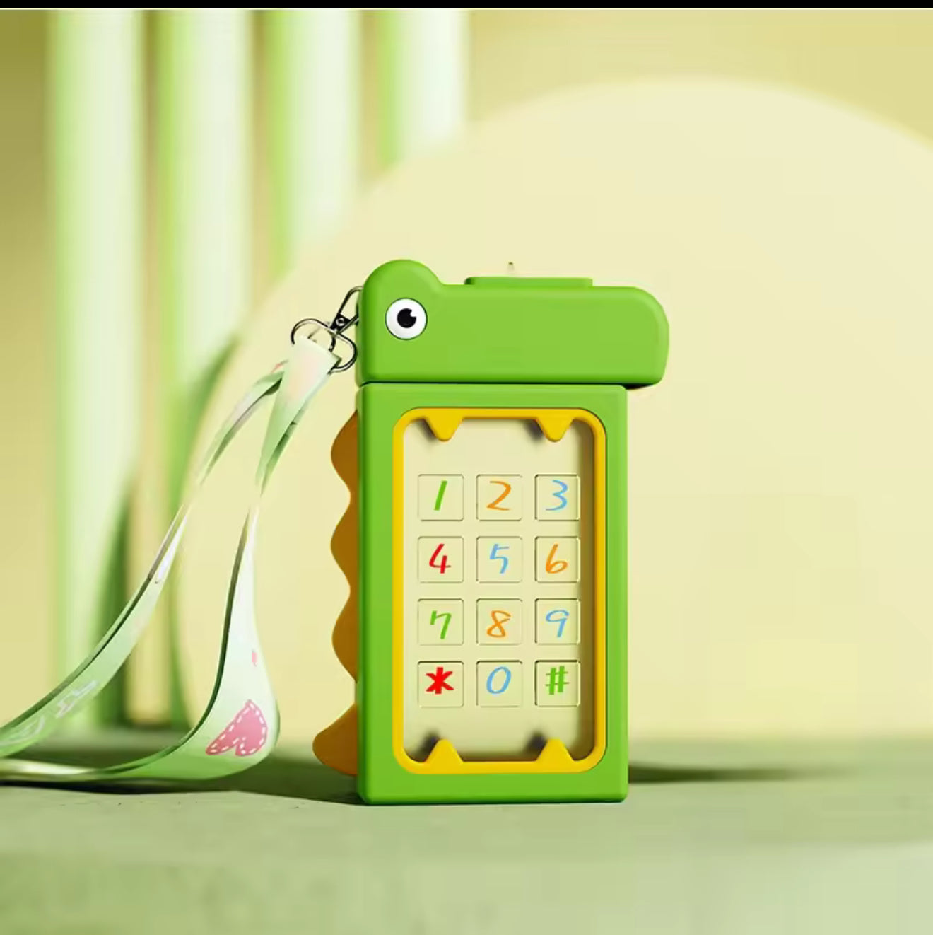 Dino sipper