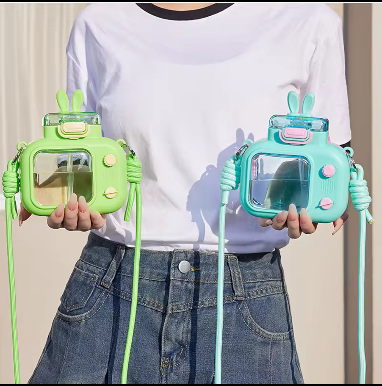 Camera sipper